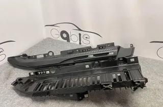 BMW X6 F16 (2014-2020) Άλλα εξαρτήματα επένδυσης 7314714,7314712,177114 32189088