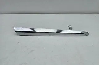 TOYOTA Yaris 3 generation (2010-2019) Αριστερή πλαστική επένδυση εμπρός προφυλακτήρα 531230D370 34791690