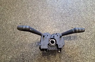 FIAT 500L 1 generation (2012-2024) Διακόπτης μοχλού υαλοκαθαριστήρα ένδειξης 28365429 33967253