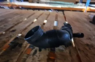 SKODA Superb 1 generation (2001-2008) Σωλήνας σωλήνα Intercooler 33873409