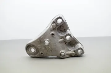 SKODA Rapid 2 generation (1985-2023) Στήριγμα κινητήρα στη δεξιά πλευρά 6Q0199185T 11680460