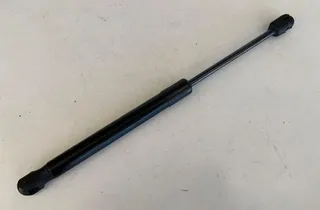 AUDI A6 C6/4F (2004-2011) Δεξιός Αμορτισέρ Καπό 4G8823359A 33771842