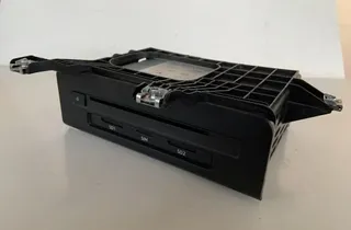 AUDI A4 B8/8K (2011-2016) CD Changer 8W5035880D 33773307