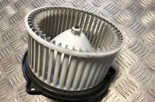 MAZDA 6 GG (2002-2007) Θερμοσίφωνας εσωτερικού χώρου GJ8AA02 29013093