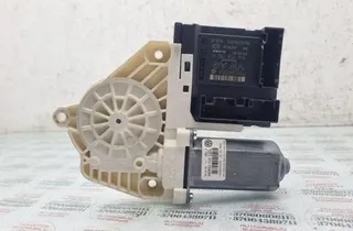 VOLKSWAGEN Passat B6 (2005-2010) Κινητήρας ρυθμιστή παραθύρου Αριστερής Προσόψεως Πόρτας 1K0959792N,1K0959702AC 31445428