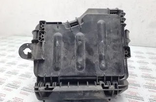 AUDI A8 D3/4E (2002-2010) Κιβώτιο ασφάλειας 4E1937128A 33903059