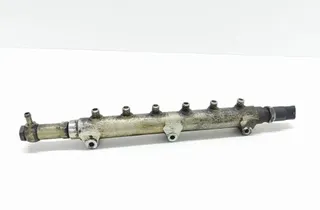 VOLVO S60 1 generation (2000-2009) Σωλήνας καυσίμου 8658252 33568312