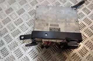 TOYOTA Avensis 2 generation (2002-2009) Μονάδα ελέγχου κινητήρα ECU 8966105C70 22226376