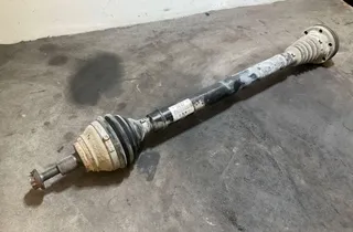 VOLKSWAGEN Passat B7 (2010-2015) Μπροστινός δεξιός άξονας μετάδοσης κίνησης 1K0407272RB 33804085