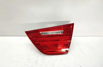 BMW 3 Series E90/E91/E92/E93 (2004-2013) Δεξιά Πίσω Φανάρι Πόρτας 7154162 33638445