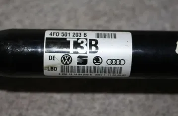 AUDI A6 allroad C6 (2006-2011) Πίσω αριστερός άξονας μετάδοσης κίνησης 4F0501203B 33275116