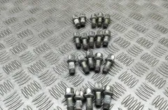 AUDI A4 B9/8W (2015-2024) Κιτ βιδών τροχού WHT002437 34927002