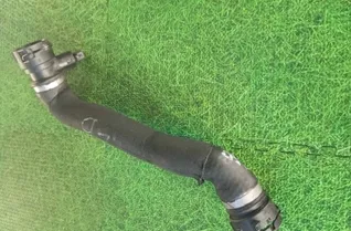 BMW M5 E60/E61 (2004-2010) Σωλήνας σωλήνα ψυκτικού υγρού 7834054 21602044