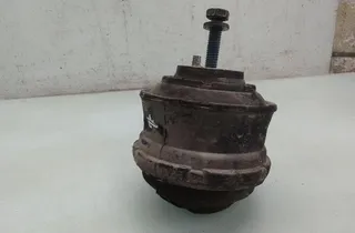 MERCEDES-BENZ S-Class W220 (1998-2005) Μπροστινή βάση κινητήρα 35086341