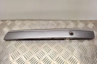 AUDI A8 D3/4E (2002-2010) Αριστερή πλαστική επένδυση εμπρός προφυλακτήρα 4E0807223AB 34601570