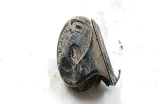 AUDI A4 B5/8D (1994-2001) Σήμα κόρνας CH2139,0092018 27172378