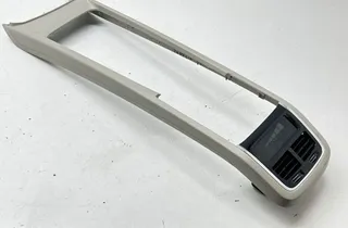 VOLVO XC60 2 generation (2017-2024) Περικοπή κεντρικής κονσόλας 31417530 33893274