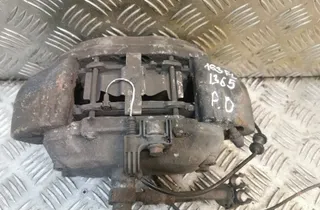 MERCEDES-BENZ M-Class W163 (1997-2005) Μπροστινή δεξιά δαγκάνα φρένου 11130363