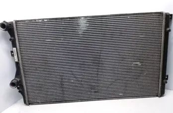 VOLKSWAGEN Passat B8 (2014-2023) Ραδιάτορας κλιματισμού 1K0121253H 28631834