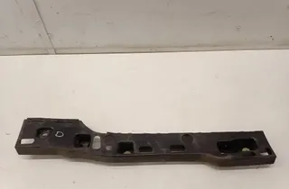 BMW 7 Series G11/G12 (2015-2023) Στήριγμα πλαϊνής φούστας 7357138 26700556