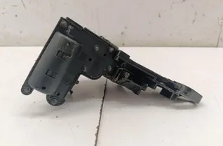 BMW 2 Series F22/F23 (2013-2020) Κουτί διανομής ισχύος 9296151 28298875