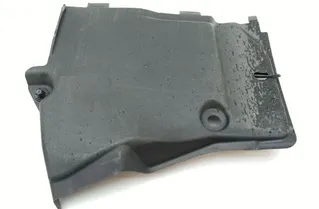 AUDI A4 B9/8W (2015-2024) Δεξιά Κάλυψη κάτω μέρους 8W0825202 34639968