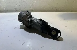 VOLKSWAGEN Polo 4 generation (2001-2009) Κλείδωμα ανάφλεξης 4B0905851P,4B0905851 35011894