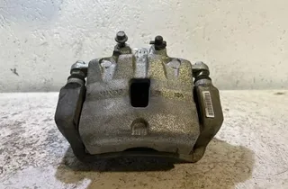 CHEVROLET Camaro 6 generation (2015-2024) Μπροστινή δεξιά δαγκάνα φρένου 35007073