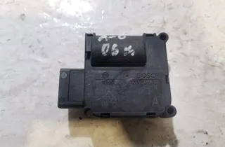 AUDI A6 C6/4F (2004-2011) Ενεργοποιητής κινητήρα με πτερύγιο θερμαντήρα εσωτερικού χώρου 0132801359 35007221