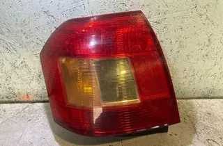 TOYOTA Corolla E120 (2000-2008) Πίσω αριστερό φανάρι 35020934