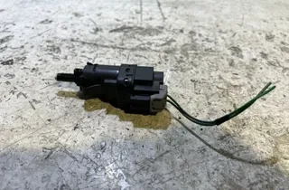 VOLVO V50 1 generation (2003-2012) Αισθητήρας πεντάλ φρένου 3M5T13480AC 35023406