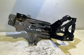 BMW 5 Series F10/F11 (2009-2017) Βάση στήριξης δεξιού προβολέα 7200794,11071510 35000569