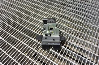 HYUNDAI ix20 1 generation (2010-2020) Κλείδωμα πορτ-μπαγκάζ 812301H000 33225305